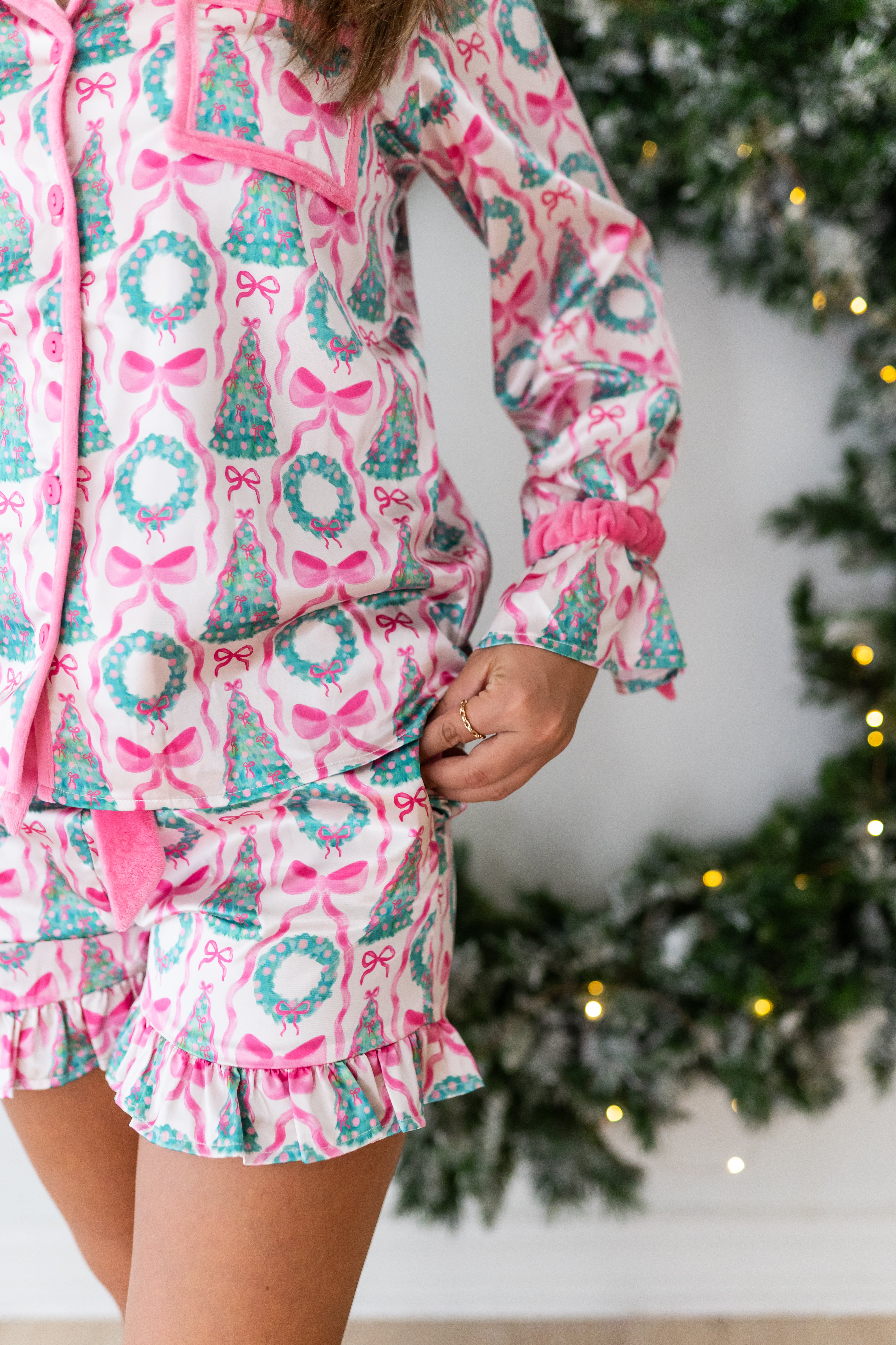 Women's Satin Loungewear Set - Wreath & Wonder (Pre-Order)