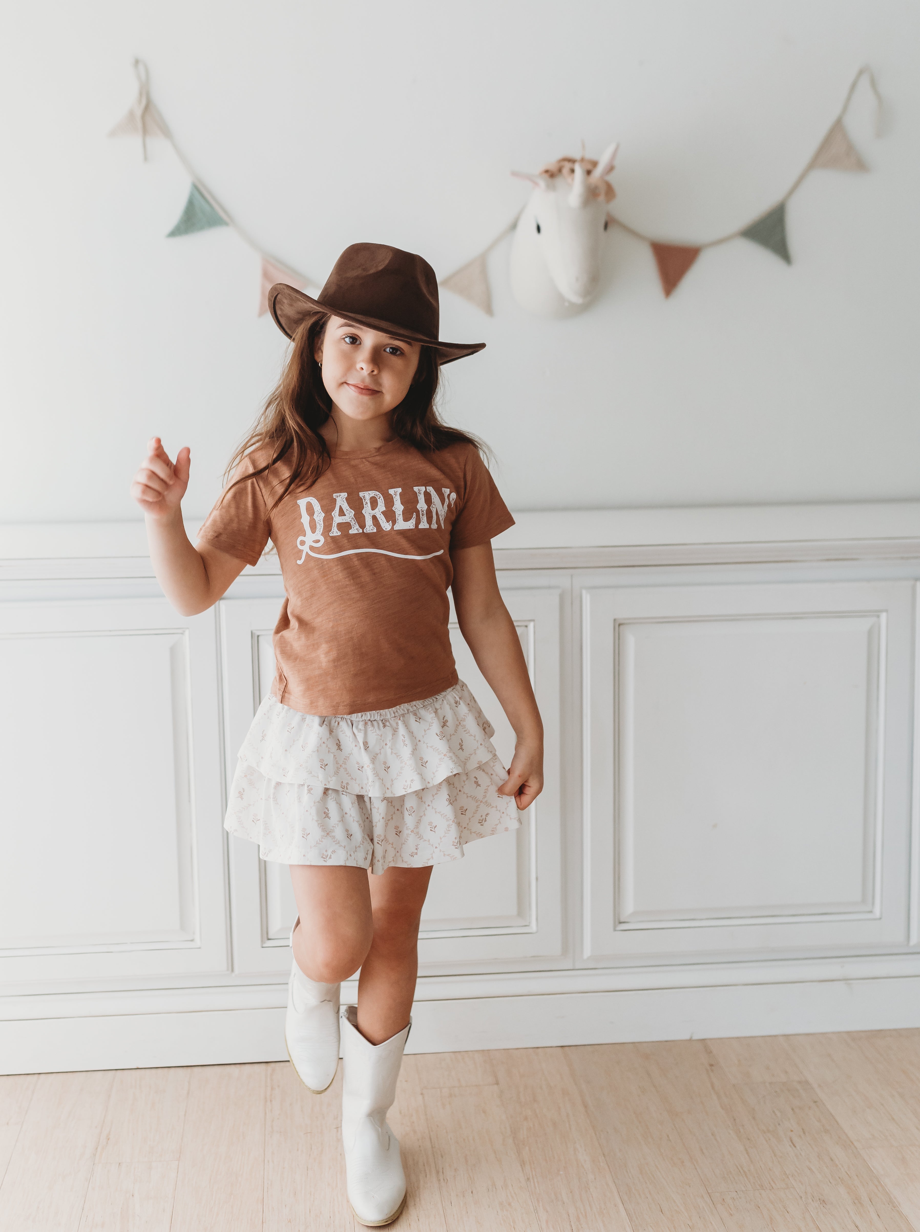 Graphic Tee - Darlin'