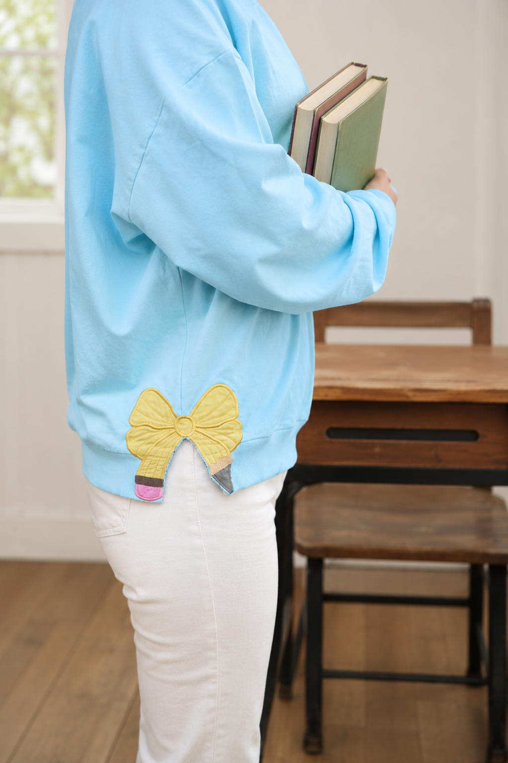 Women's Applique Sweater - Pencil Pop (Pre-order)
