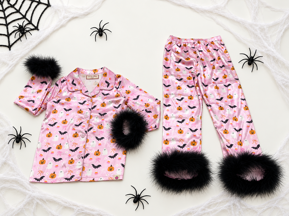 Loungewear Set Trick and Twirl