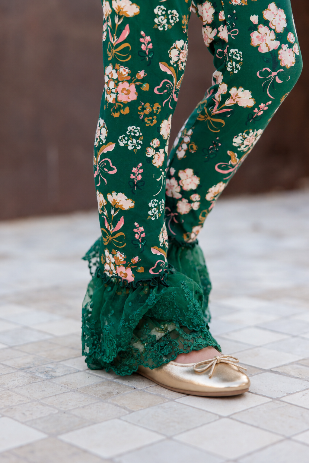 Leggings - Mistletoe Manor (Pre-Order ships end of October)