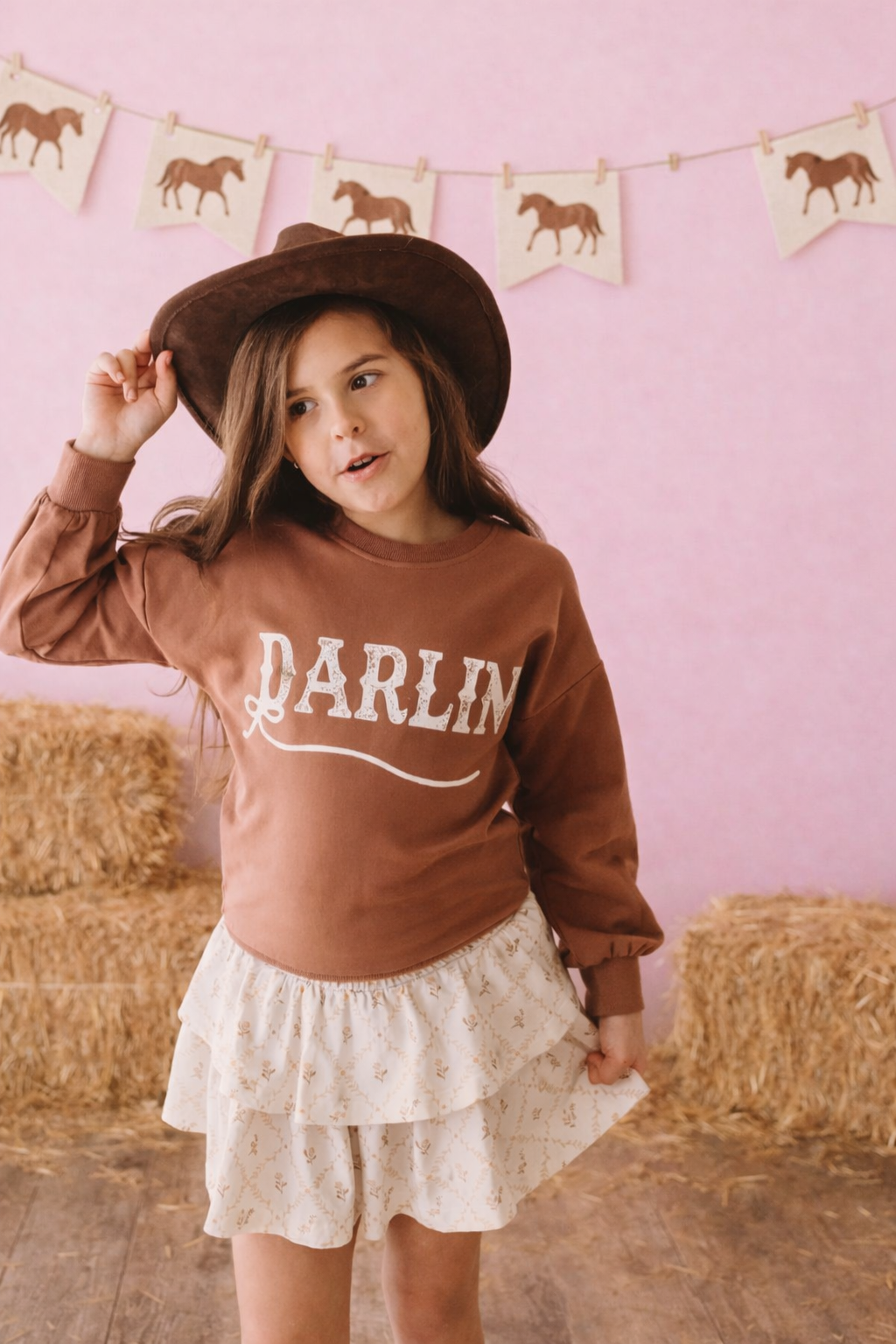 Graphic Sweater - Darlin'