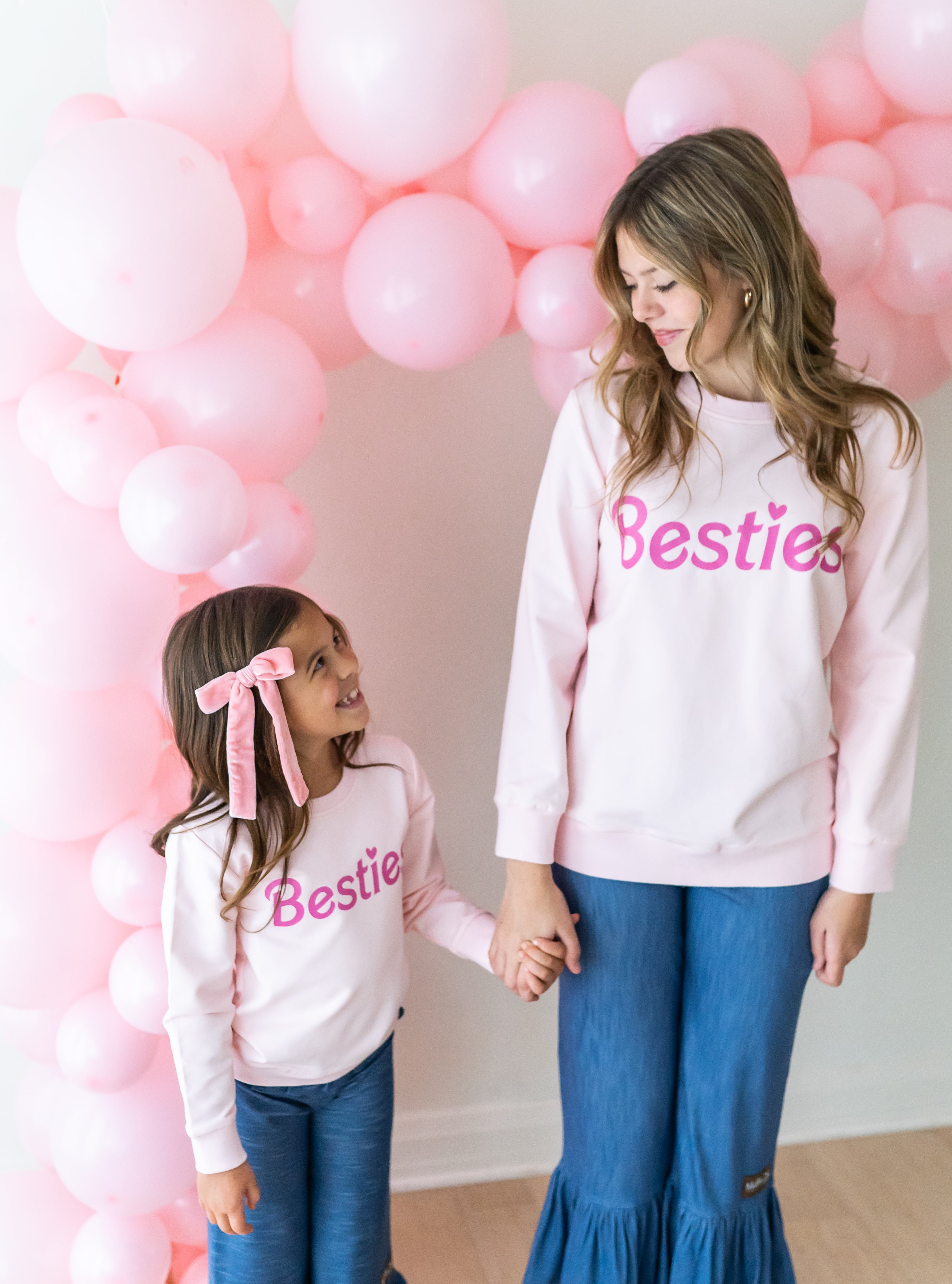 Luna Sweater - Besties