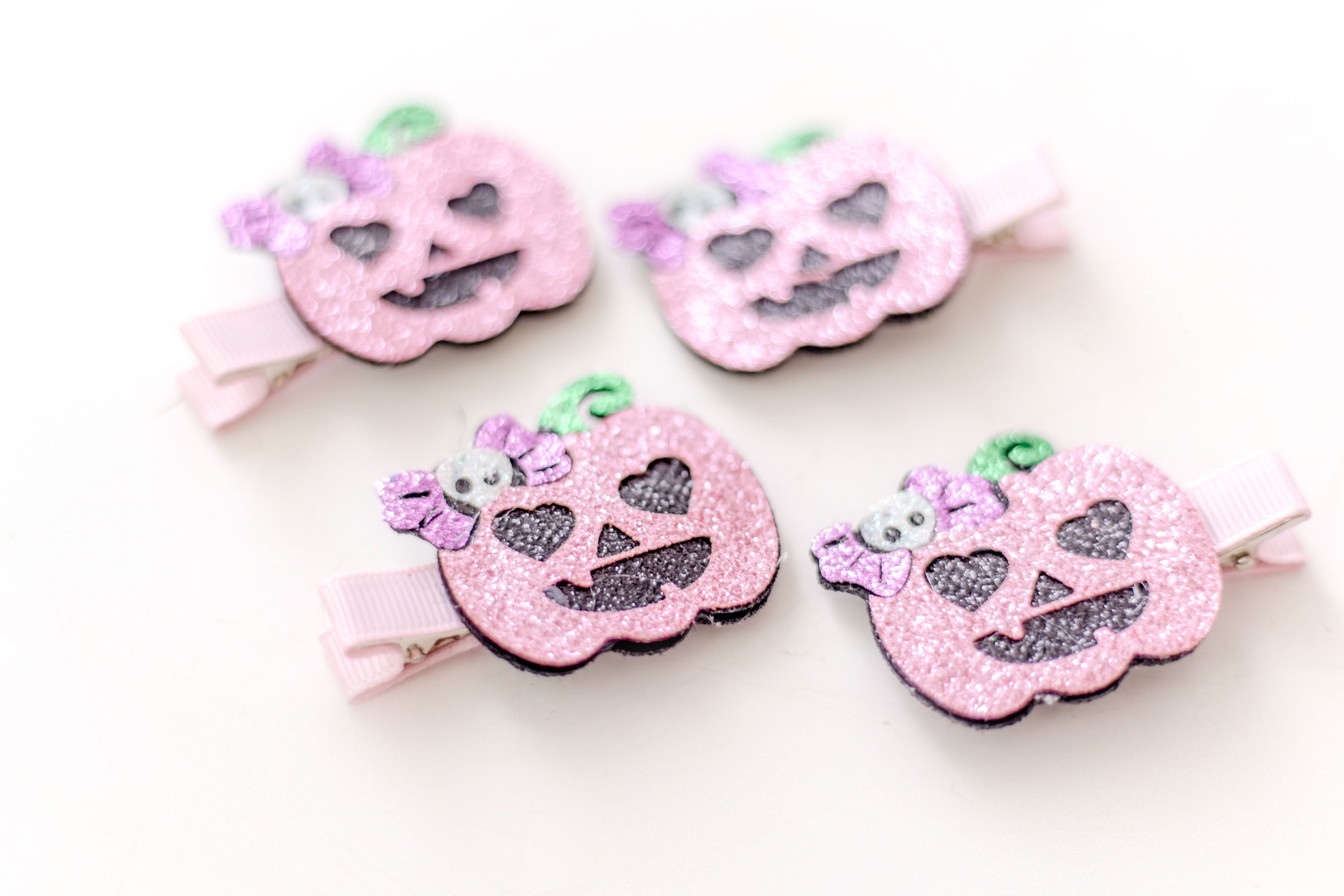 Glitter Pink Pumpkins Clip Set