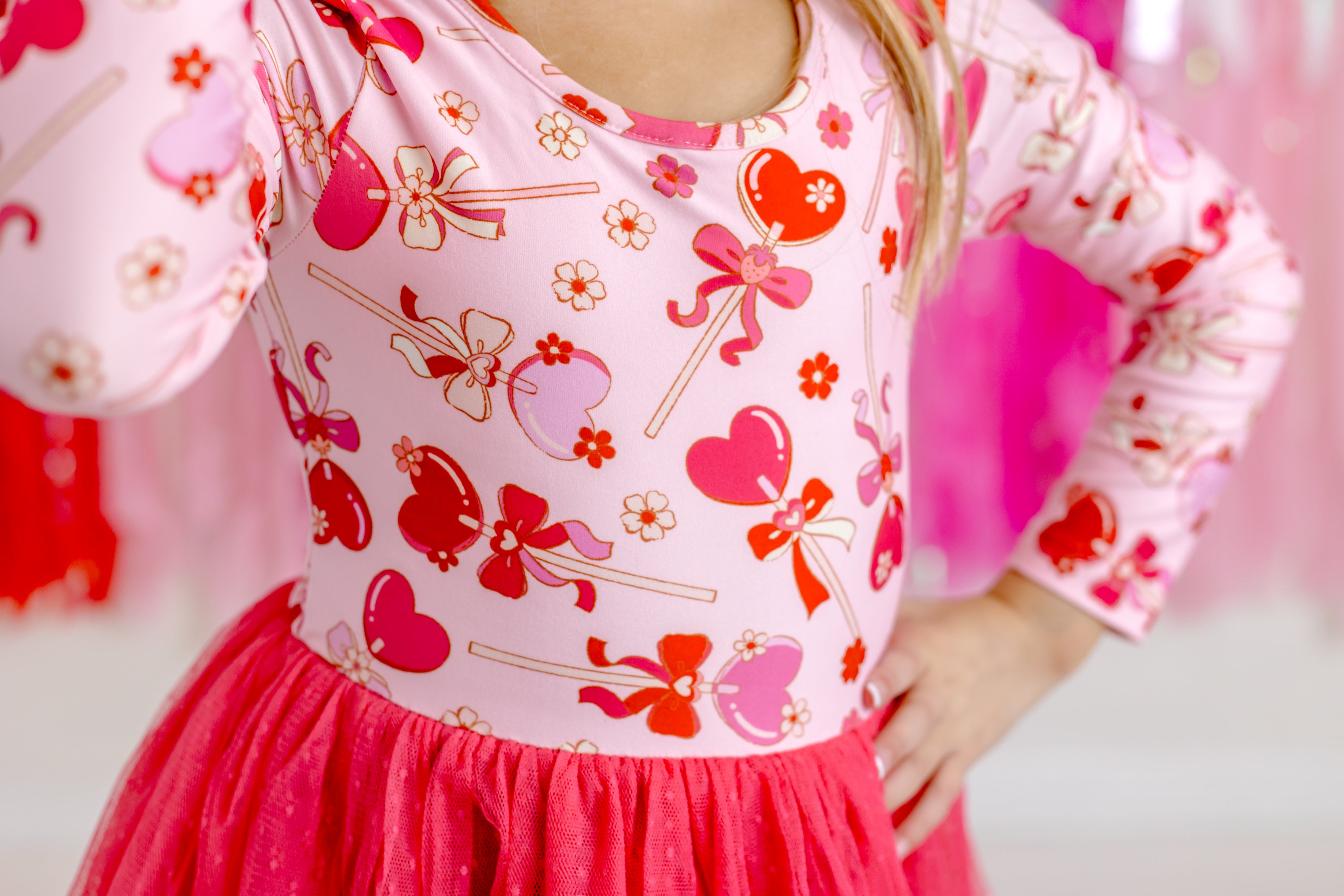 Farrah Leotard - Love Pop