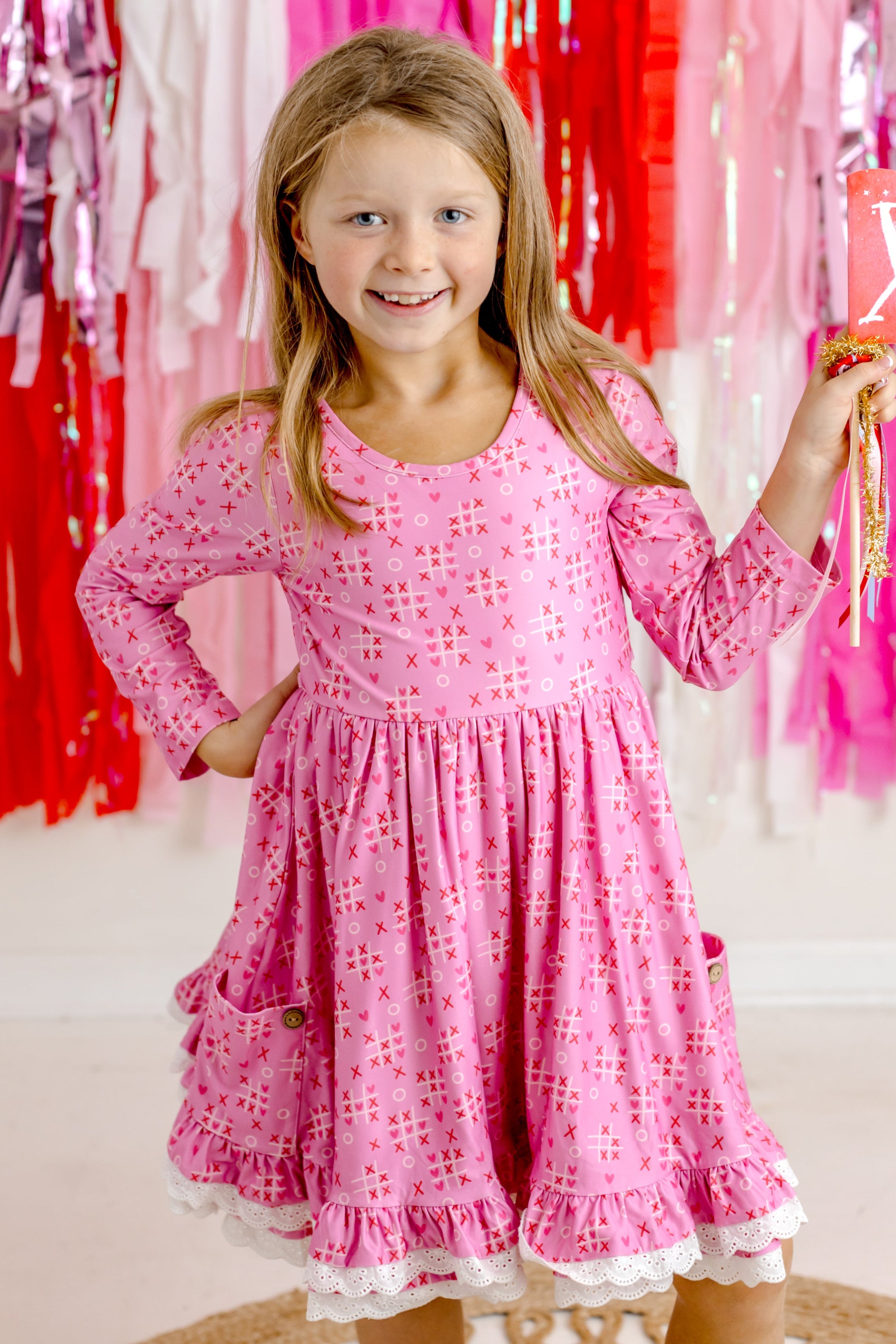 Model is wearing a 6Y