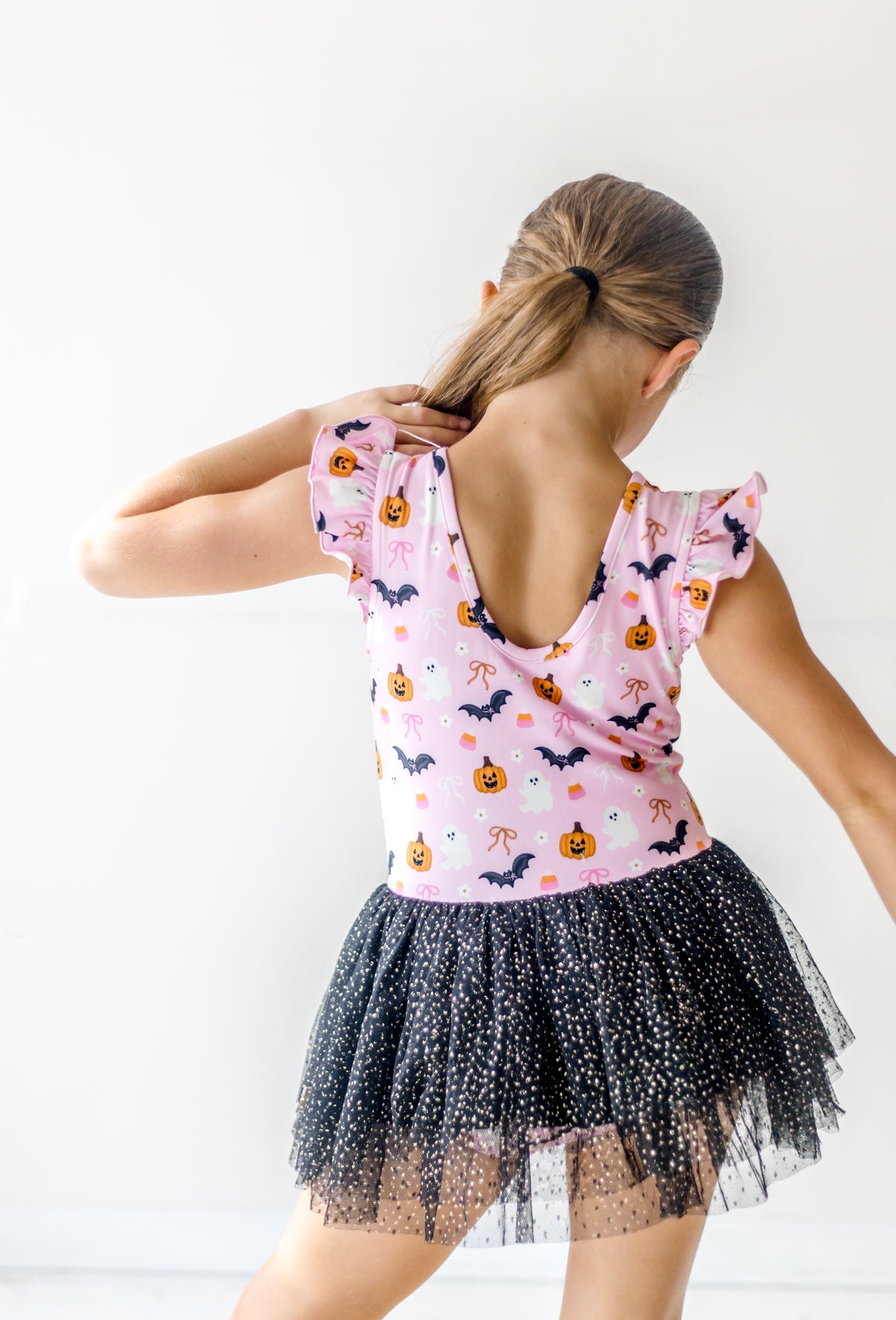 Leotard Trick and Twirl