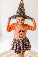 Luna Sweatshirt - Groovy Witch