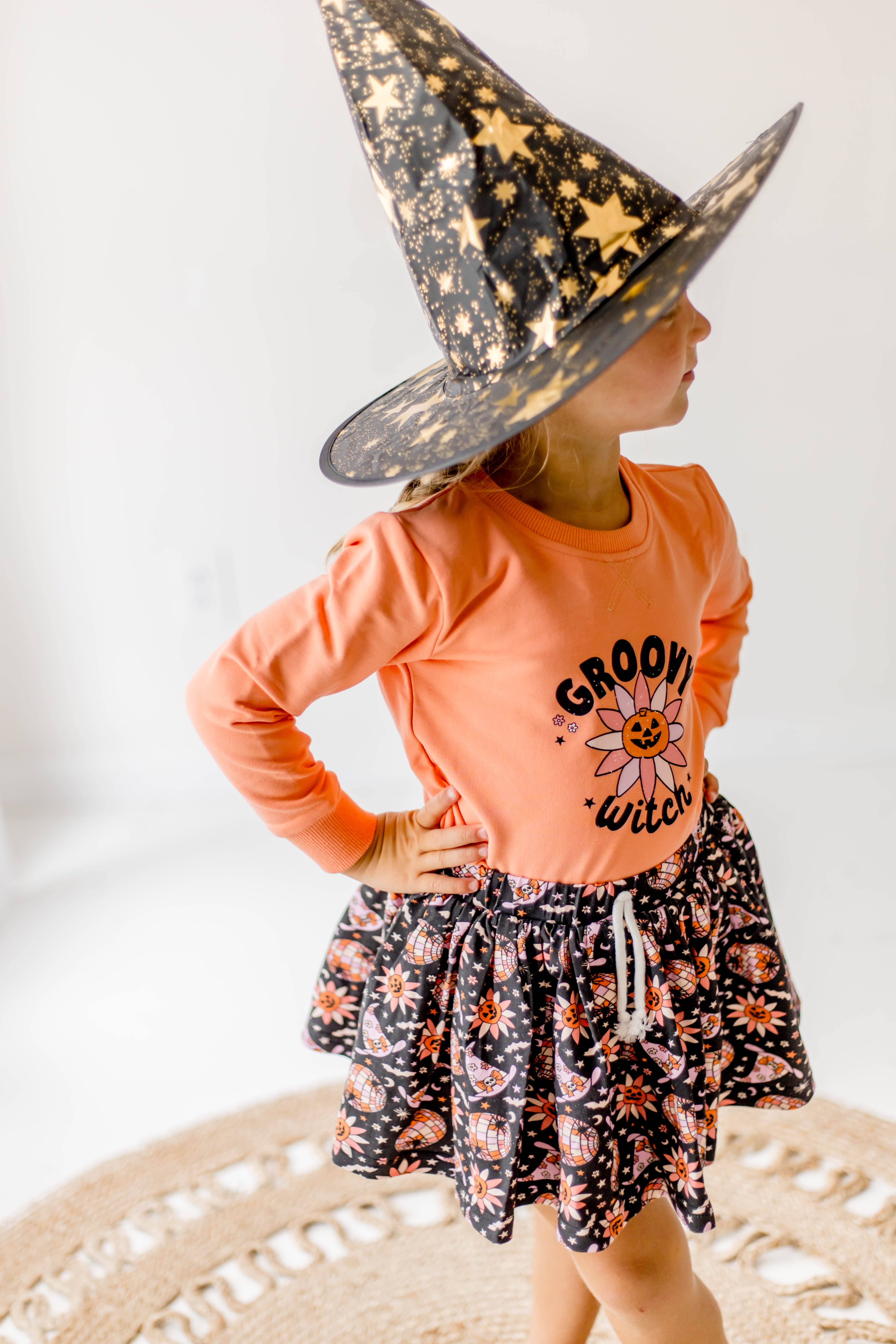 Luna Sweatshirt - Groovy Witch (Final Sale)