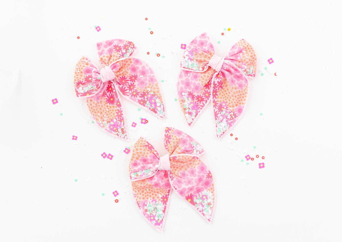 Mesh Shaker Bow - Flower Power