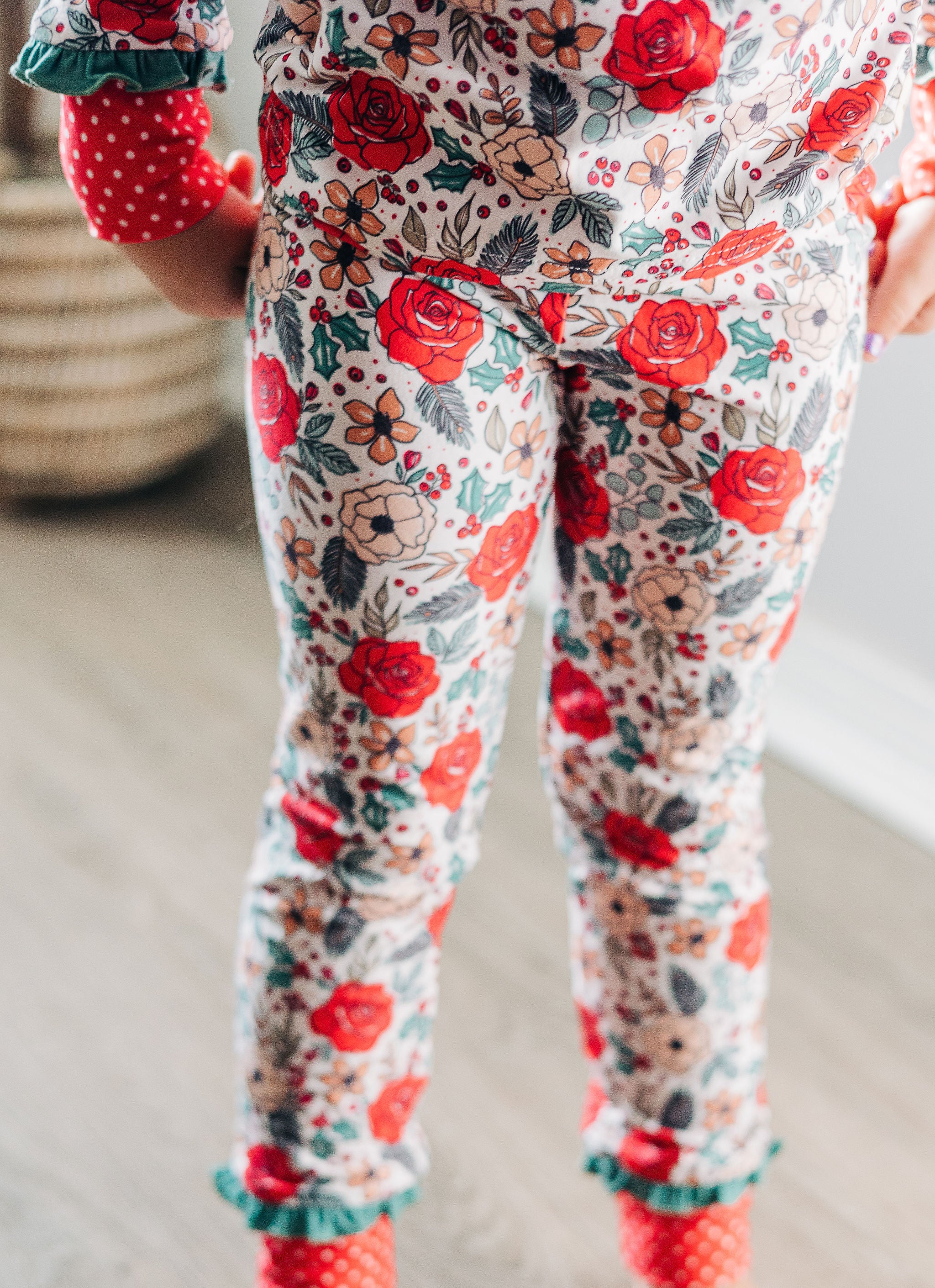 Loungewear Set - Jingle Bell Blooms