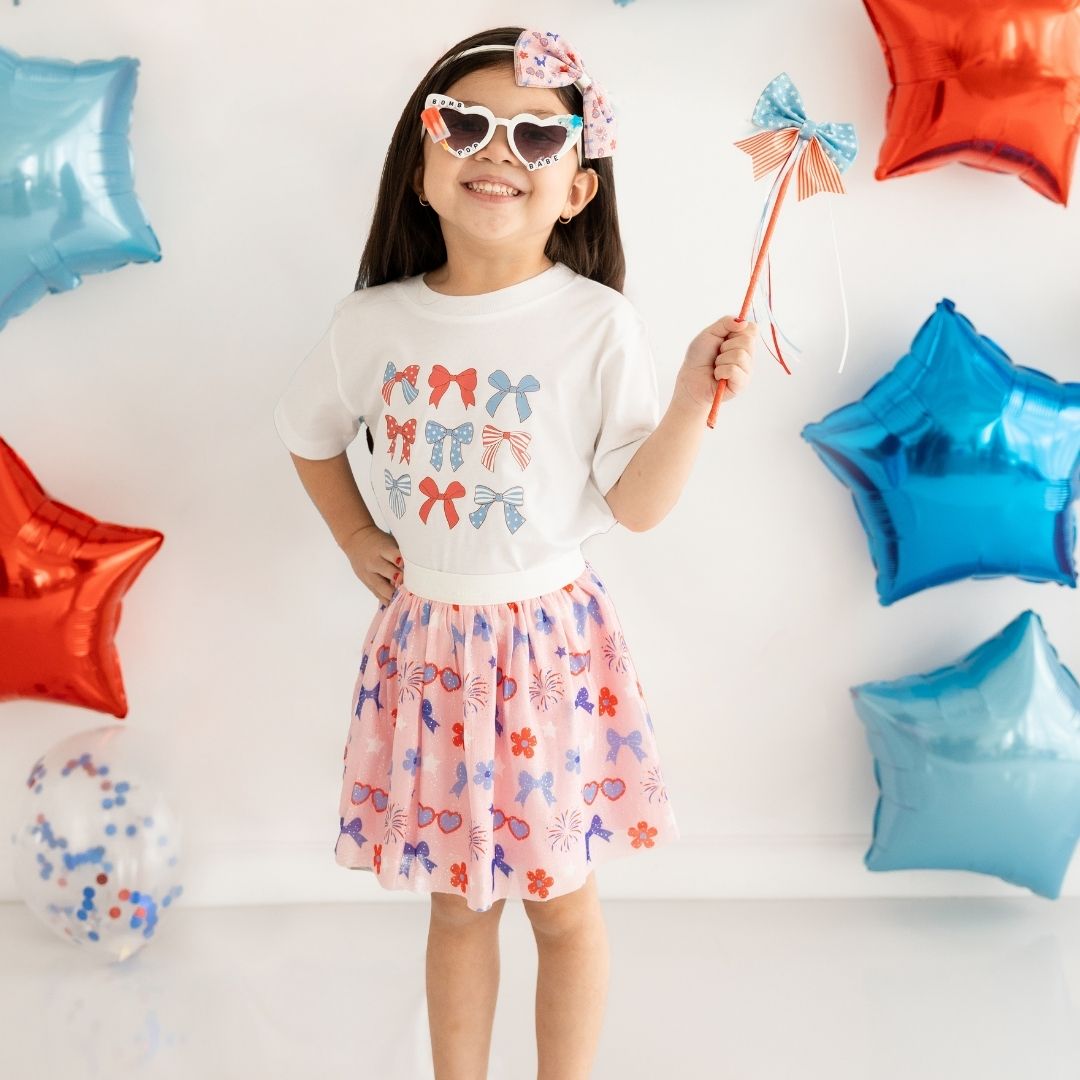 Sweet Wink Hair Clip - Red, White & Cute