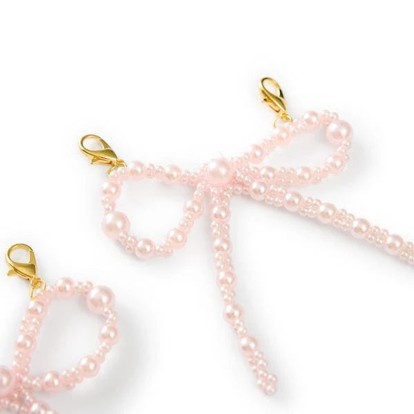 Packed Party Better with a Bow Shoe Clip Set