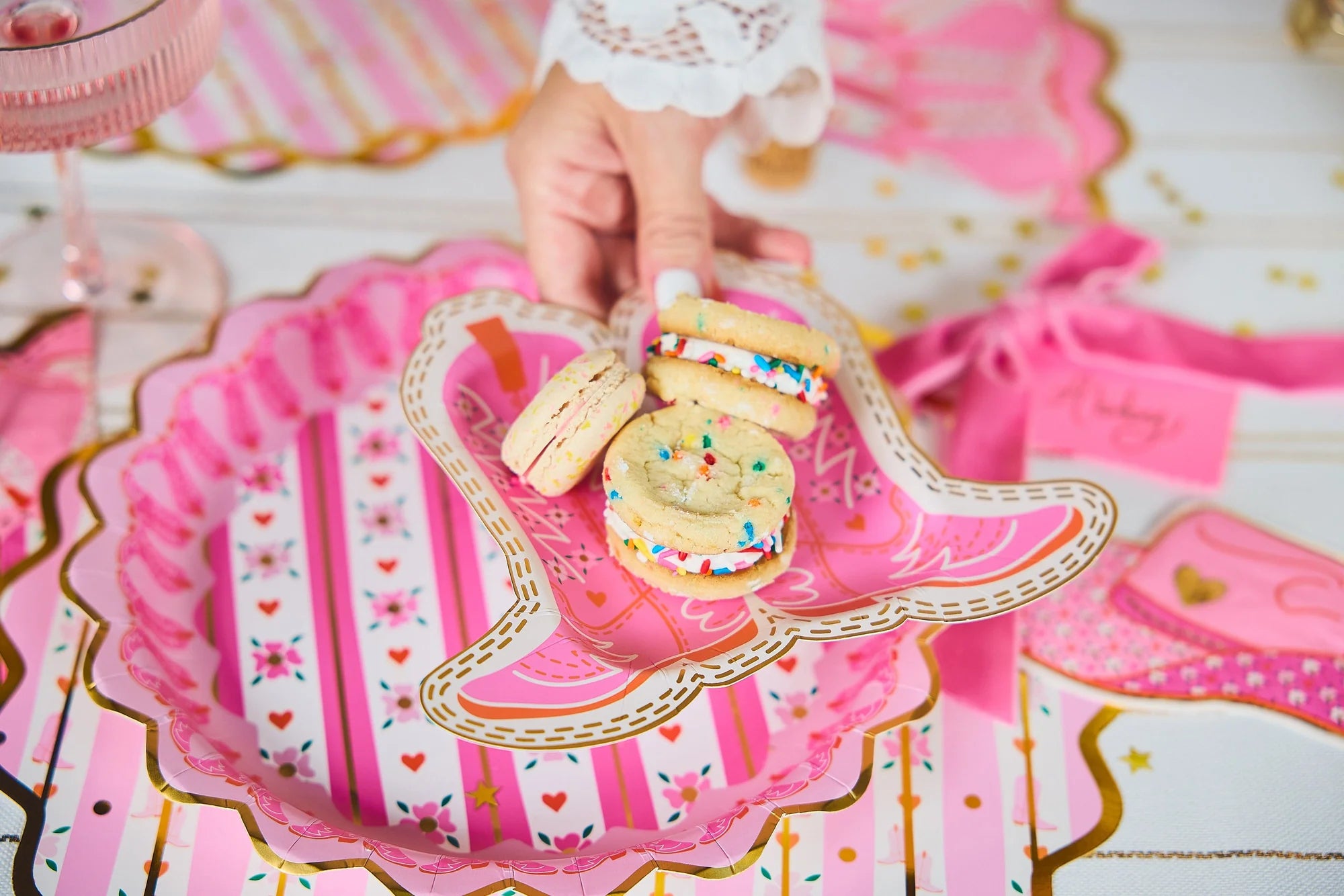 Cowboy Boot Dessert Plates - Boot Scoot Blooms - 10 PK