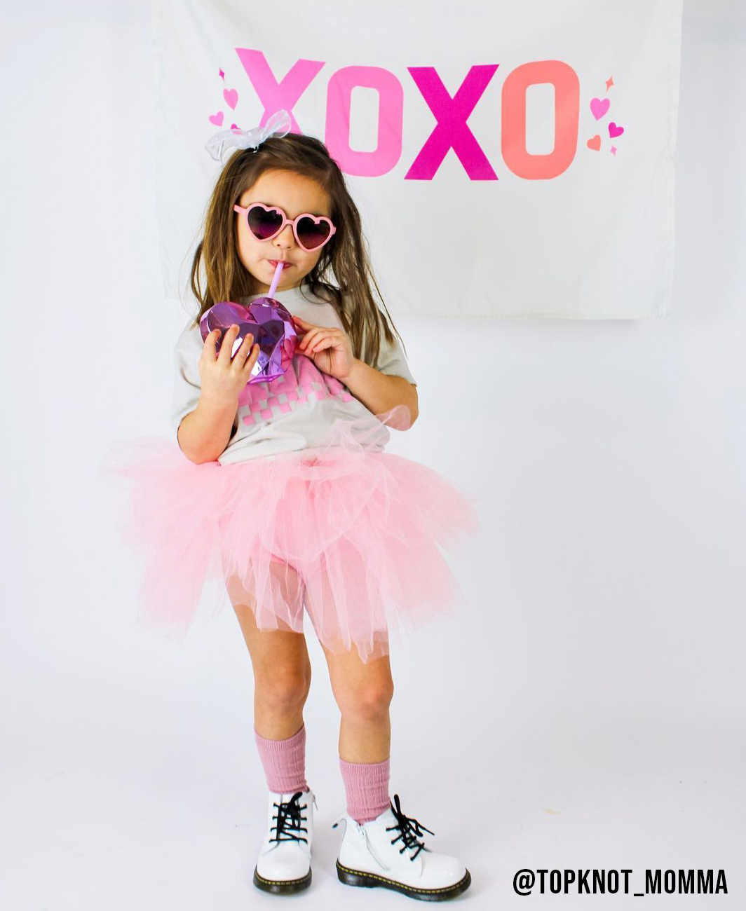 XOXO Banner - 36x26"