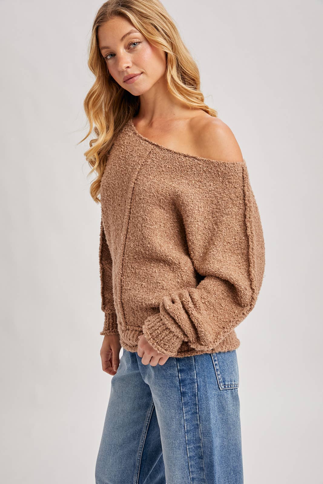 Women's Oversized Sweater - Latte