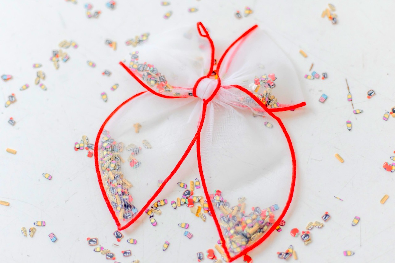 Mesh Shaker Hair Bow - School Rules