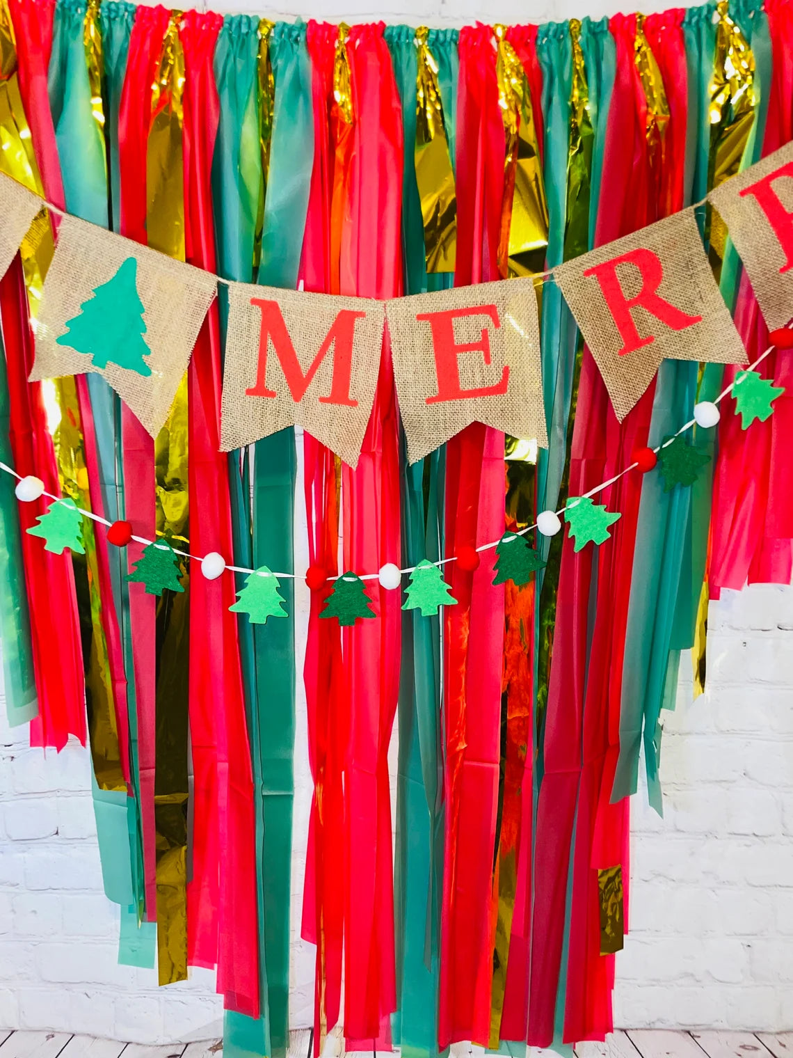 Christmas Fringe Backdrop - Holly Jolly