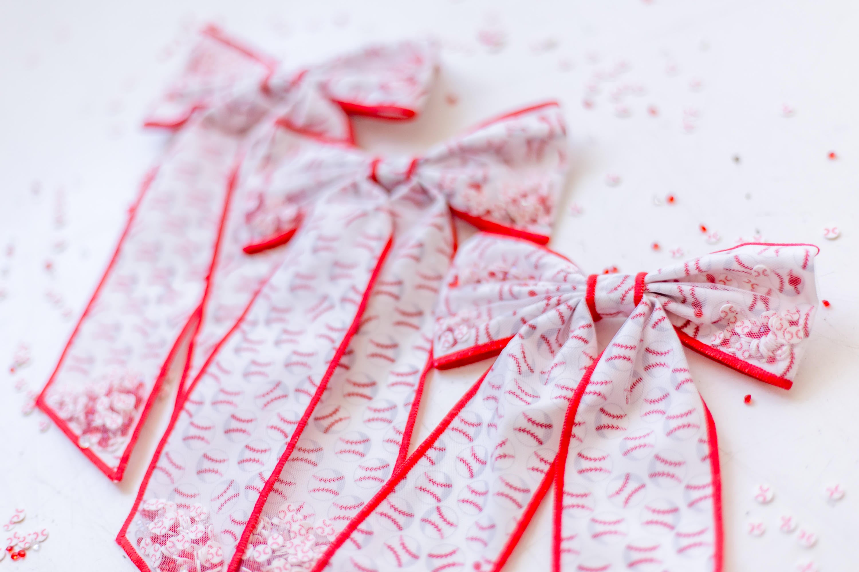 Mesh Shaker Hair Bow - Home Run