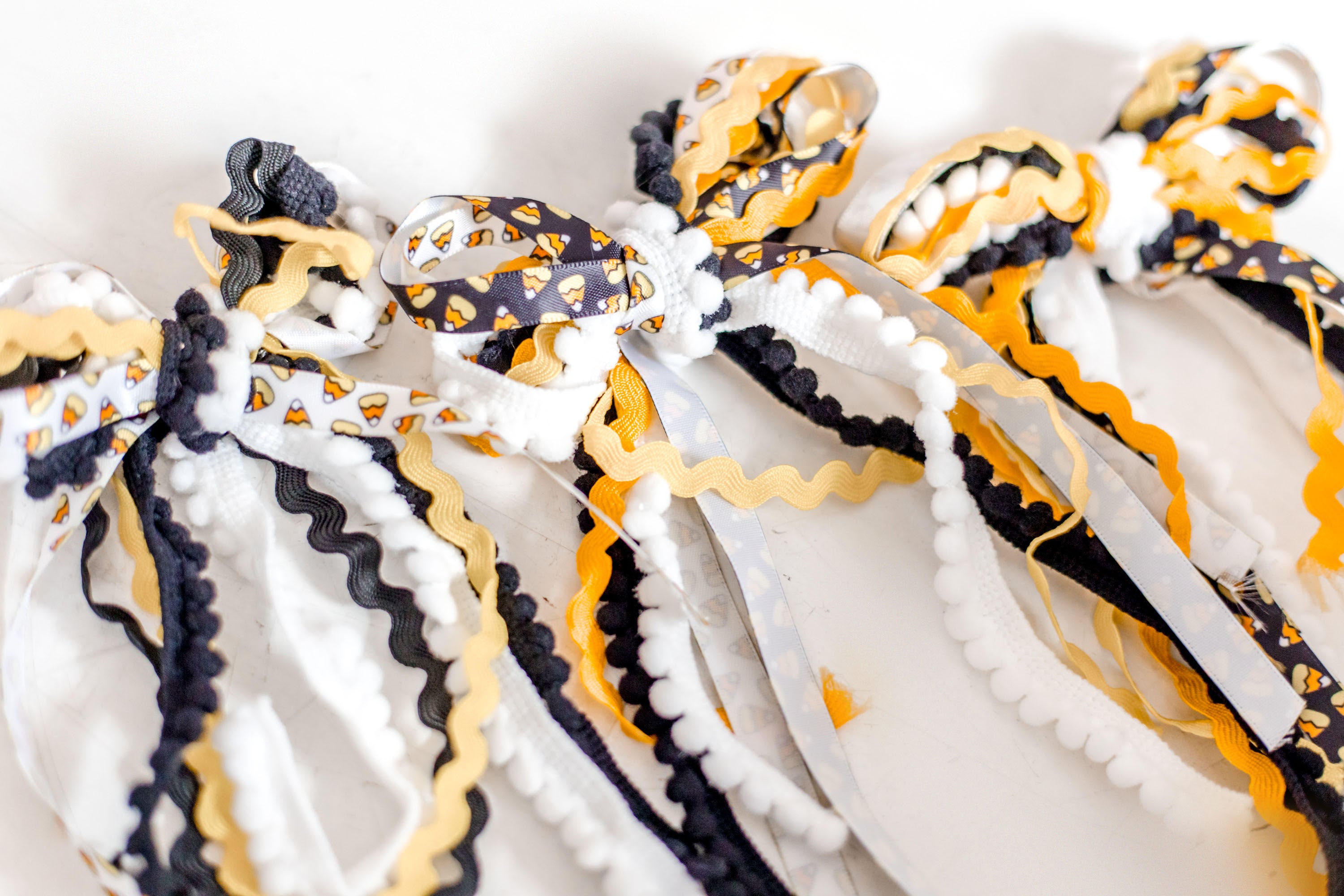 Textured Hair Bow - Candy Corn Cutie
