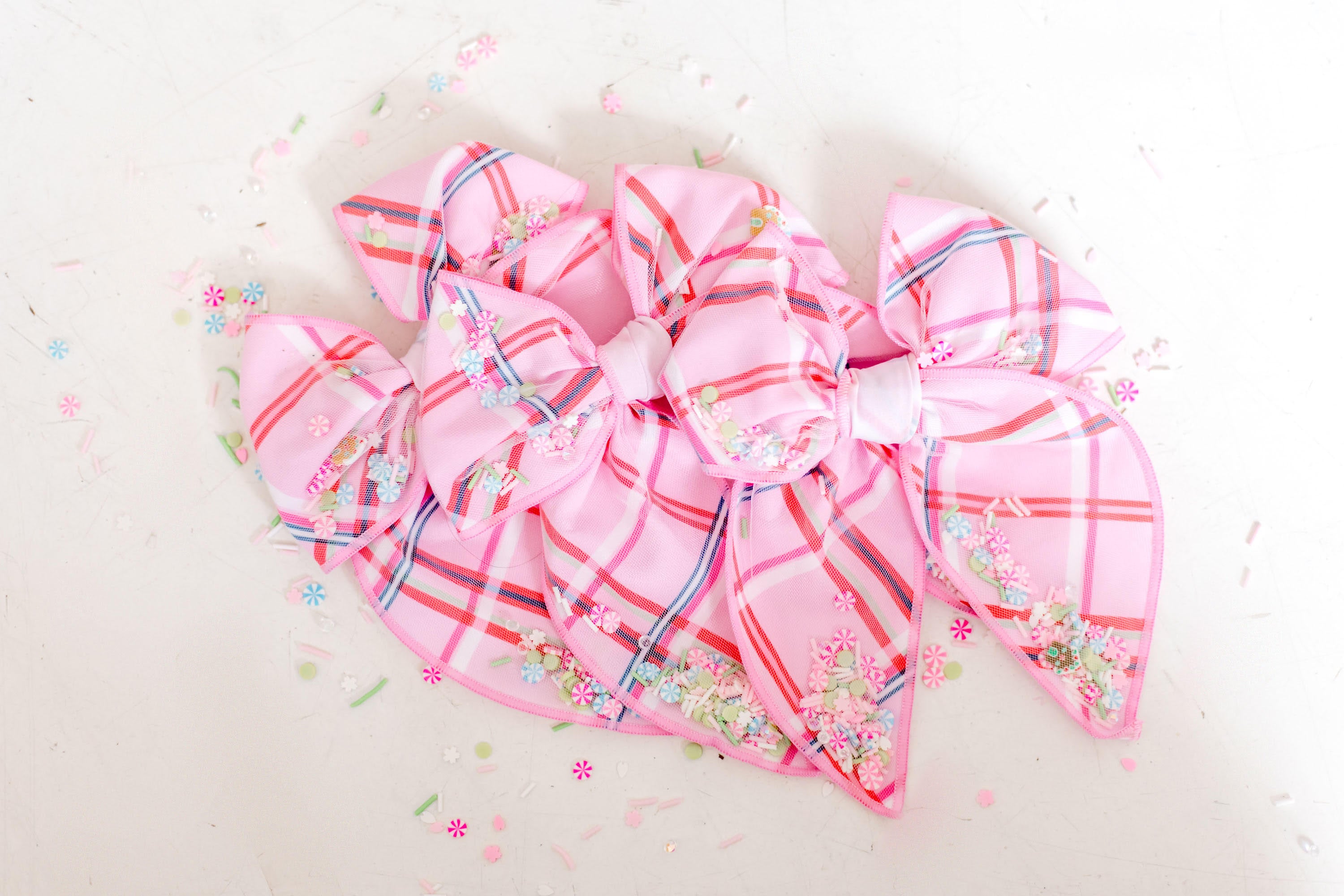 Mesh Shaker Bow - Sugarplum Plaid