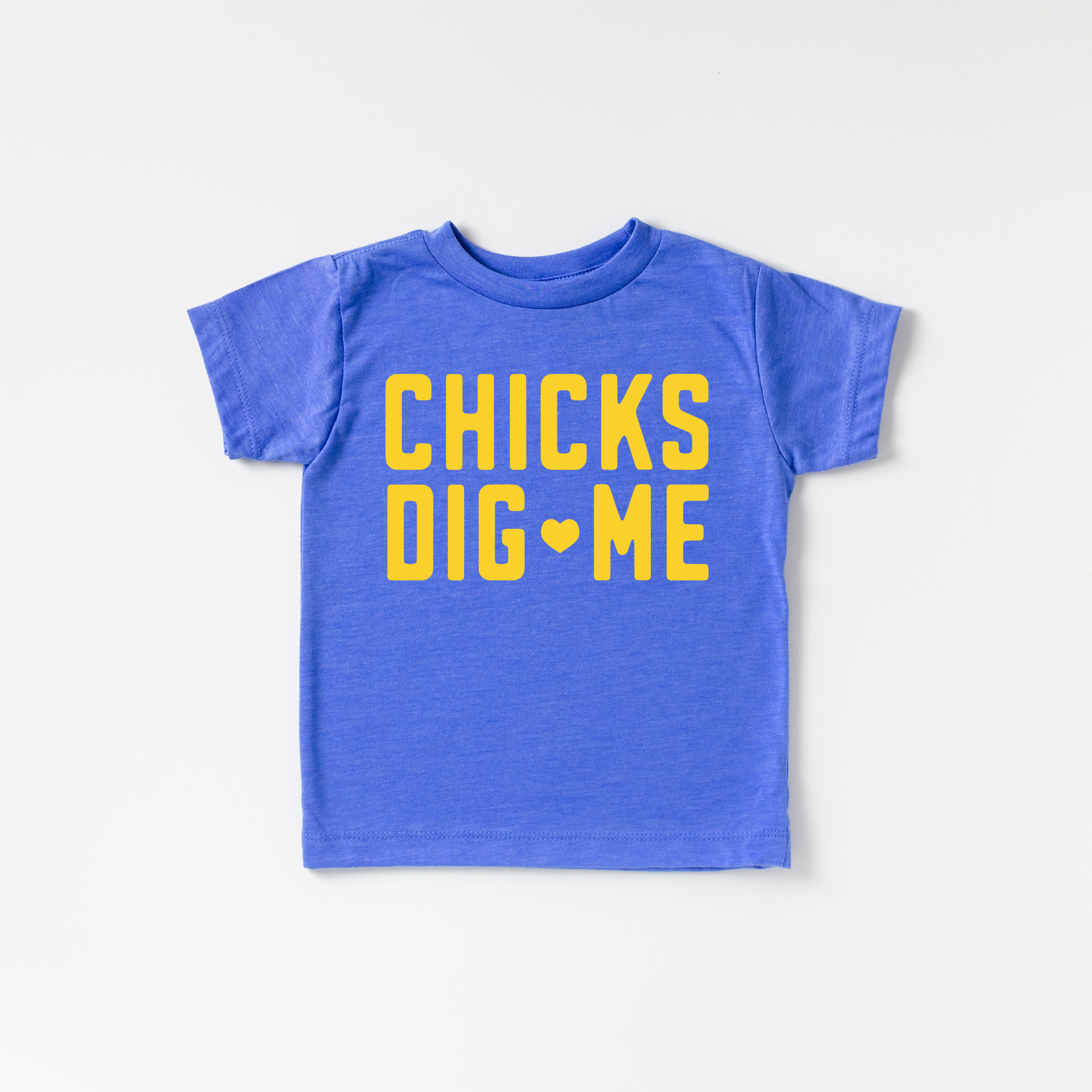 Chicks Dig Me - Vintage Tee