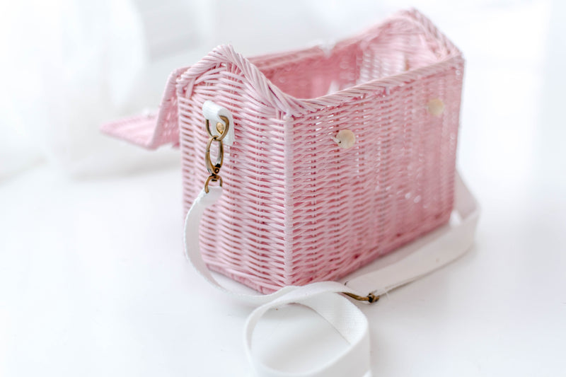 Red Heart Rattan Wicker Purse – Pink House Boutique