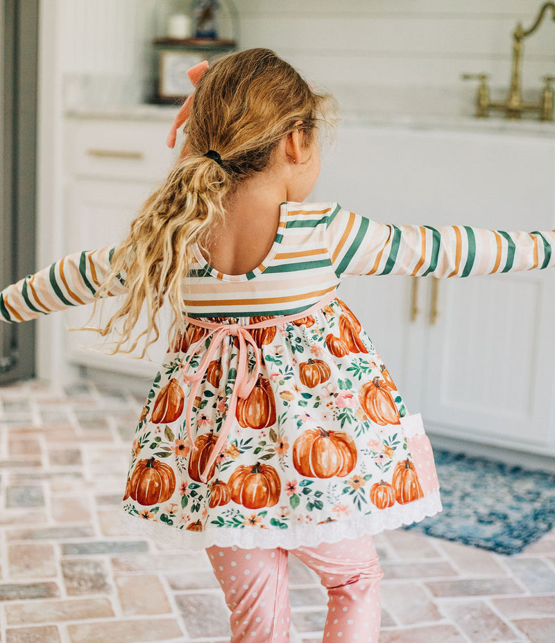 Cora Play Set - Pumpkin Patch
